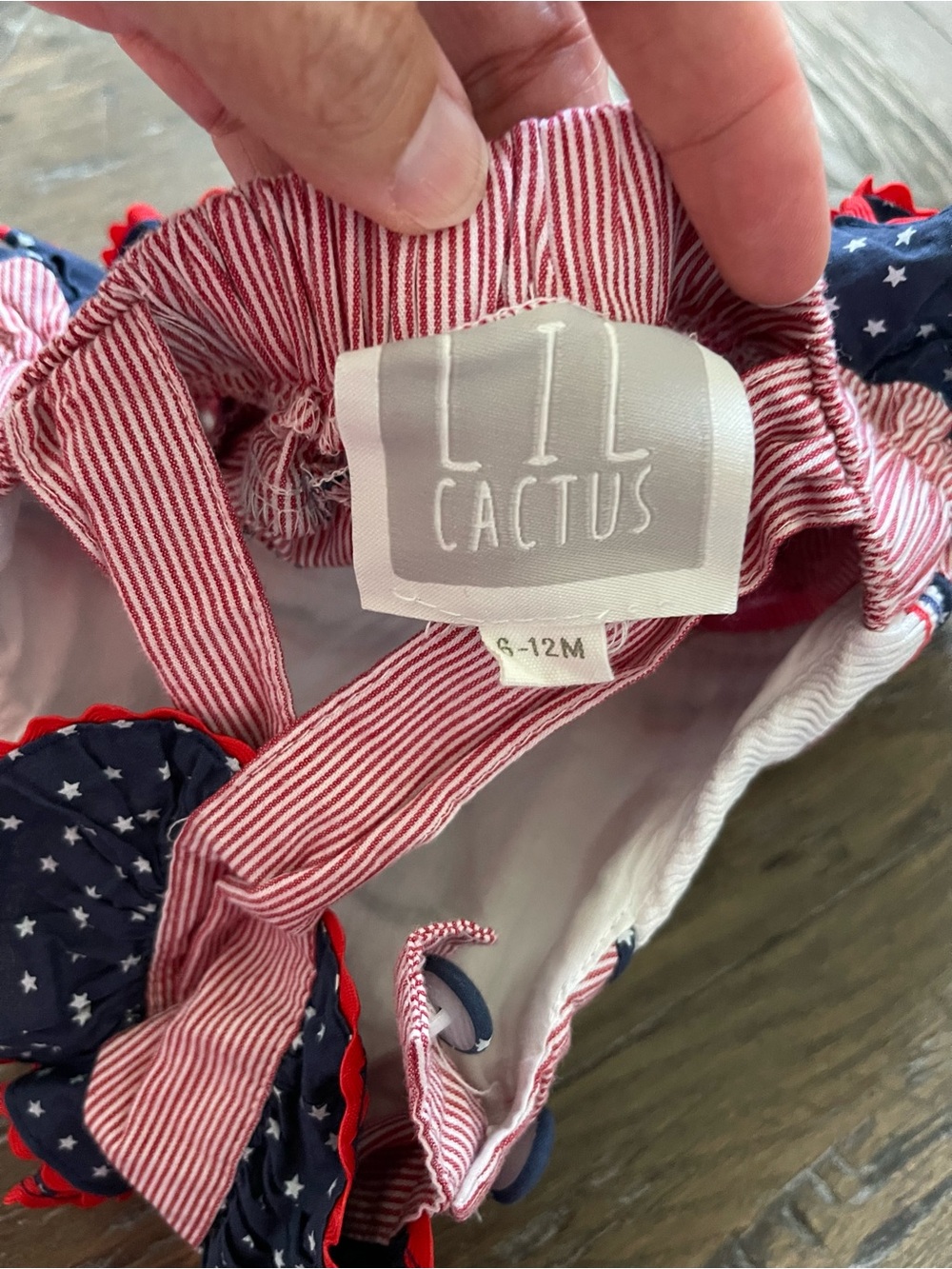 Lil Cactus Patriotic Red & Navy Heart Smocked Bubble Romper Size 6-12M - Picture 2 of 4